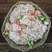Load image into Gallery viewer, Light Pink Bouquet
